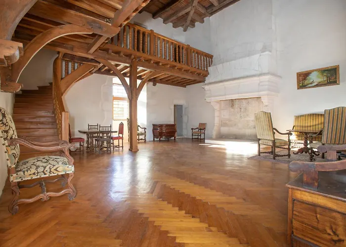 Chateau De Saint Maurice アパート La Peyrouse du Boucher